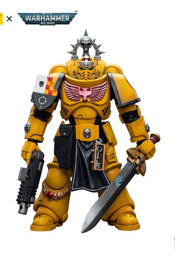 Warhammer 40k figurine 1/18 Imperial Fists Lieutenant with Power Sword 12 cm