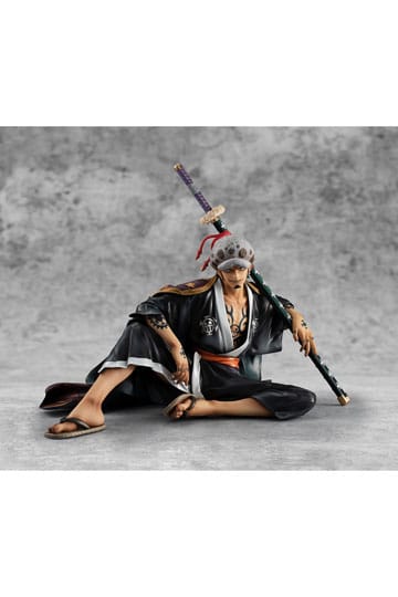 One Piece Dracule Mihawk Weapon Yoru Cosplay Replica Sword Prop