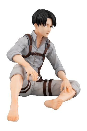 Preorder: Attack on Titan G.E.M. Series PVC Figure Squad Captain Levi Palm Size 9 cm