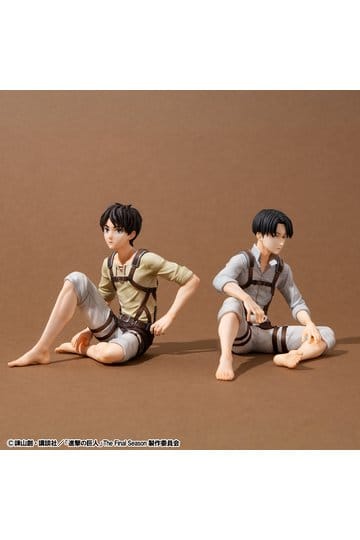 Preorder: Attack on Titan G.E.M. Series PVC Figures 2-Pack Eren Yeager & Squad Captain Levi Palm Size