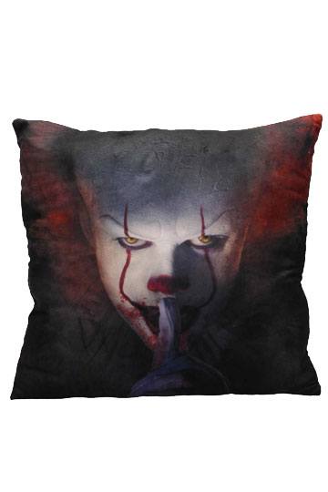 Welcome to Camp Crystal Lake Kissen Pillow