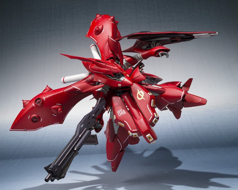 PRECOMENZI - Gundam Action Figure Nightingale - Exclusive Edition - 17 cm