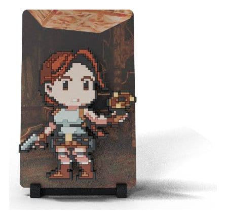 PRECOMENZI - Tomb Raider FiGGYZ Magnet Collectible Lara Croft Holding Scion 11 cm