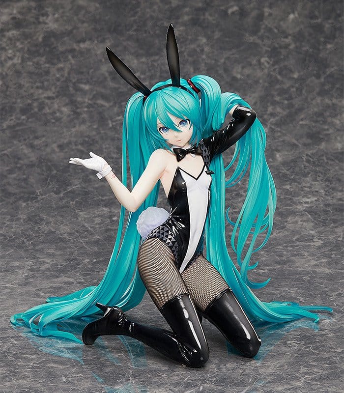 Collectibles - Character Vocal Series 01: Hatsune Miku PVC Figure 1/4 Bunny Ver. / Art by SanMuYYB 30 cm