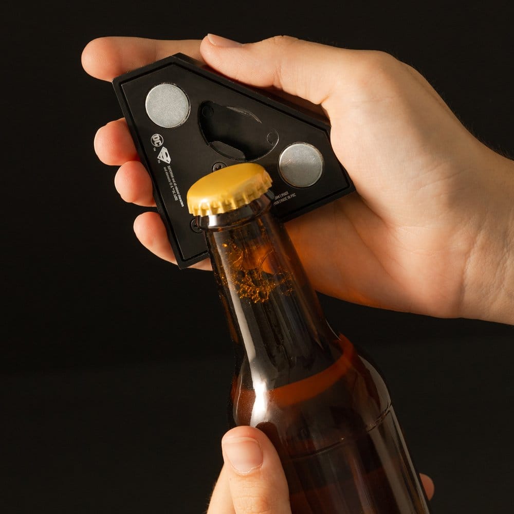 DC Comics Magnet with Bottle Opener Superman 9 cm [5]