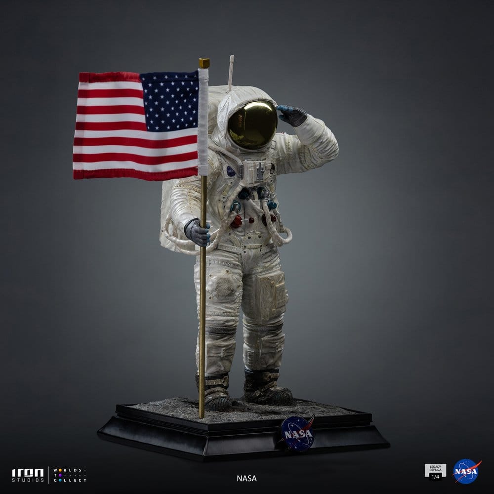 NASA Legacy Replica Statue 1/4 Apollo 11 Astronaut 58 cm [4]