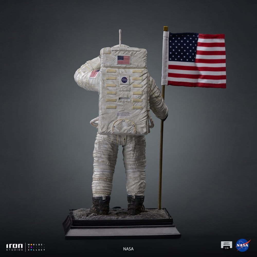 NASA Legacy Replica Statue 1/4 Apollo 11 Astronaut 58 cm [6]