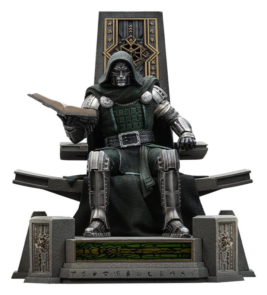 PRECOMENZI - Avengers: Doomsday Art Scale Statue 1/10 Doctor Doom on Throne 22 cm
