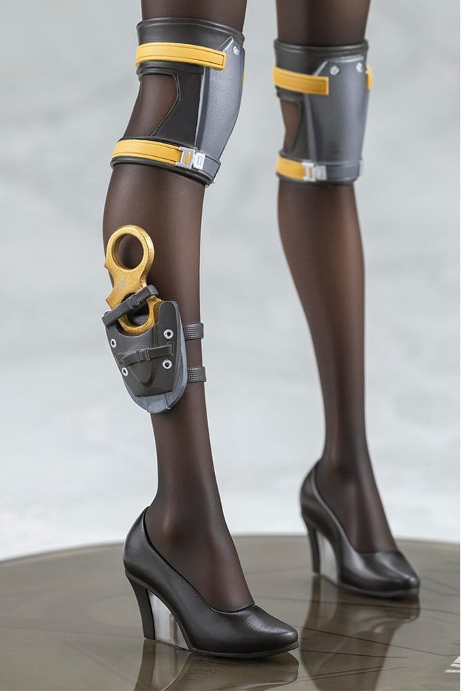 Girls' Frontline 2: Exilium PVC Figure 1/7 Vector Molotov Bunny Ver. 27 cm [10]