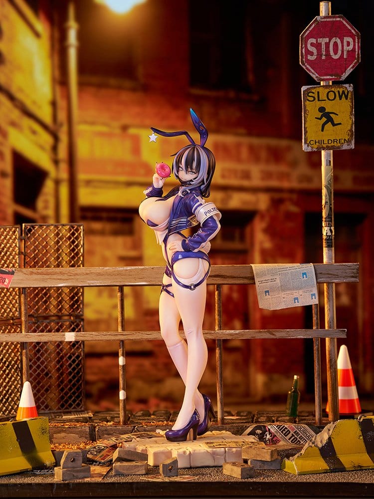 Original Character Figure 1/6 Bunny Cops_02 Illustration by CheLA77 30 cm [4]