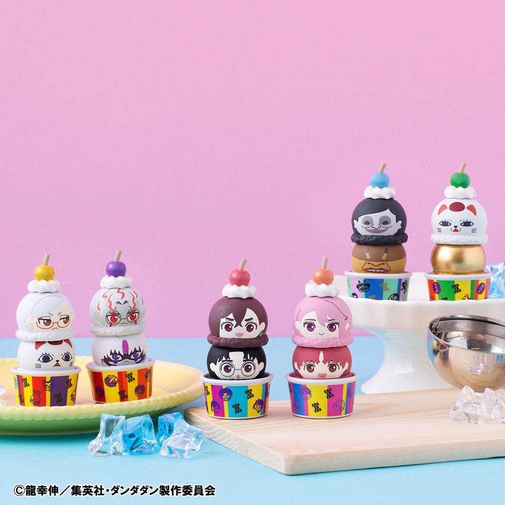 Dandadan Tsumichen Stack up & Change Trading Figure 8 cm Assortment (6)