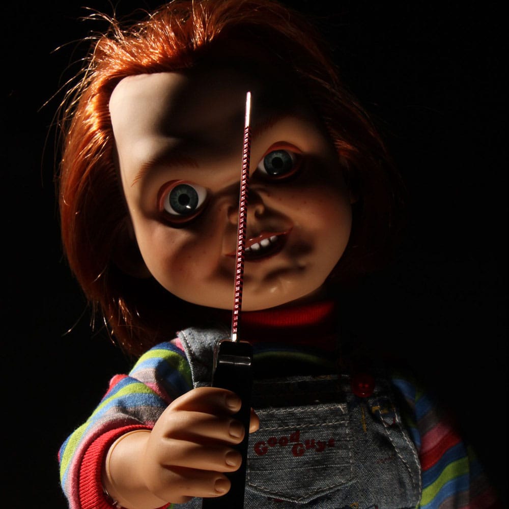 PRECOMENZI - Child's Play Talking Sneering Chucky 38 cm
