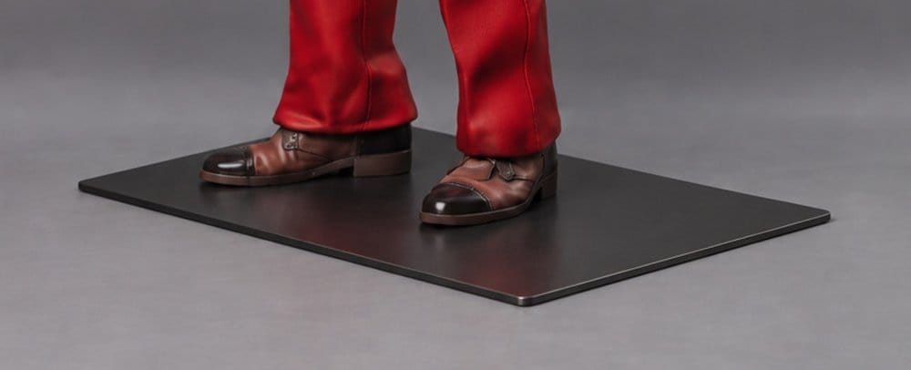 Joker (2019) Life-Size Base Black Metal 2 cm