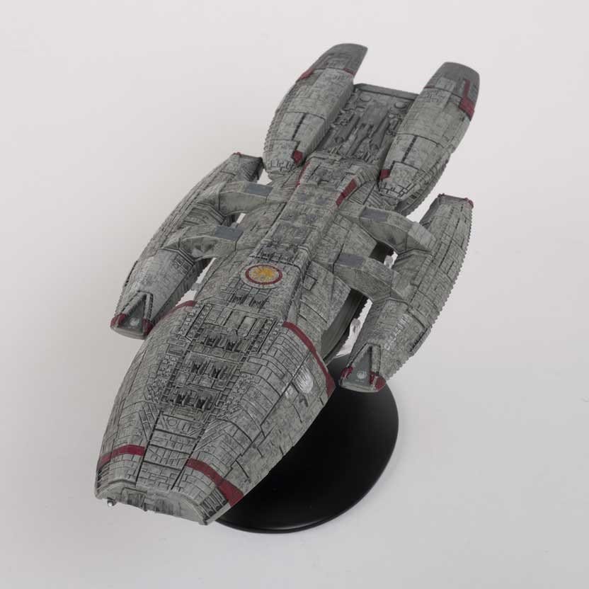 Battlestar Galactica Blood and Chrome Model Battlestar Galactica 27 cm [2]