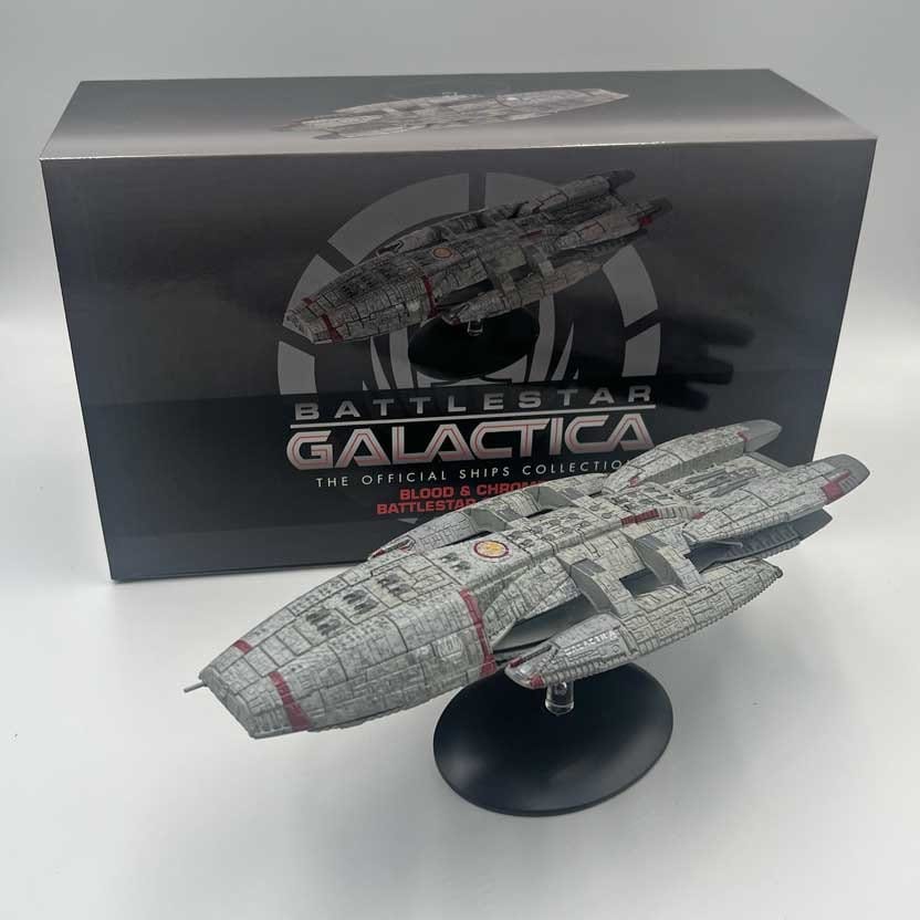 Battlestar Galactica Blood and Chrome Model Battlestar Galactica 27 cm [4]