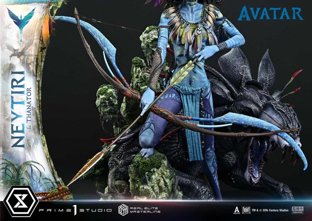 Avatar (Film) Real Elite Masterline Series Statue 1/4 Neytiri & Thanator 75 cm [18]