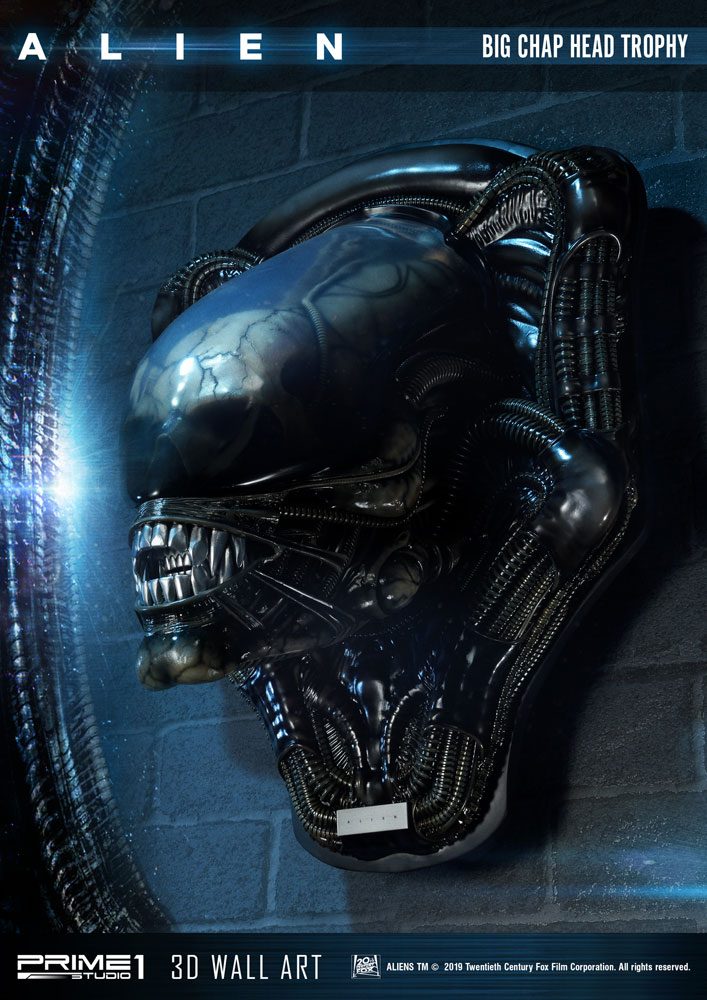 Big Chap Head Trophy Alien 3D Wall Art by Prime 1 Studio