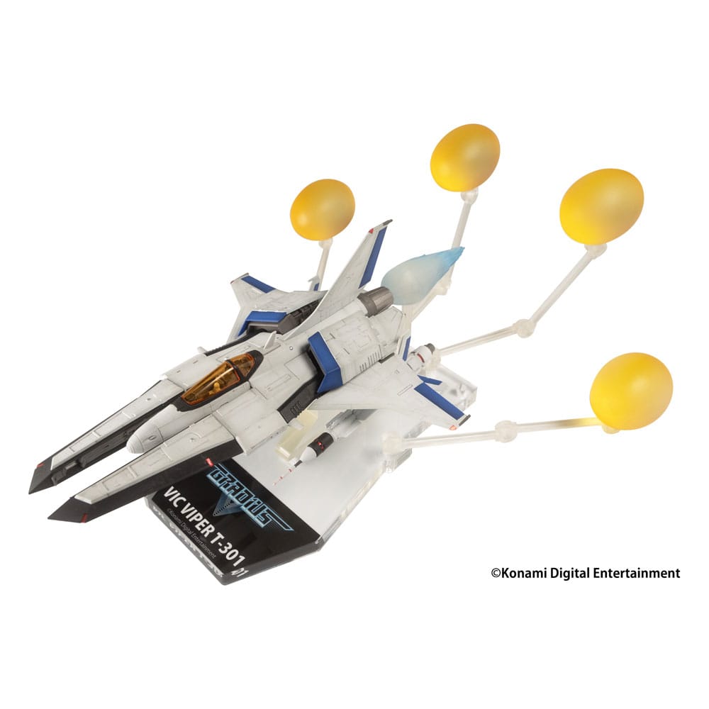 Gradius V Plastic Kit 1/144 VIC VIPER T-301 Peinted Finished 14 cm
