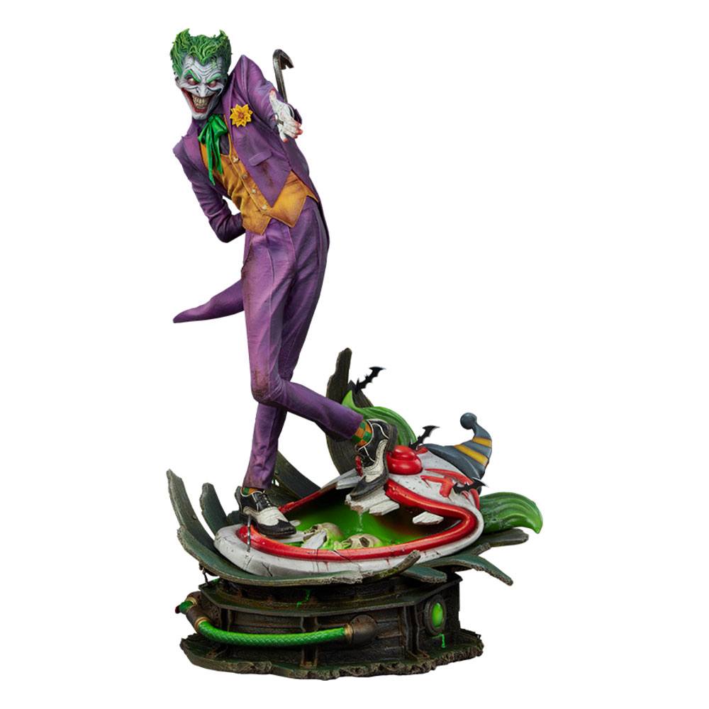 DC Comics Premium Format Statue The Joker 60 cm