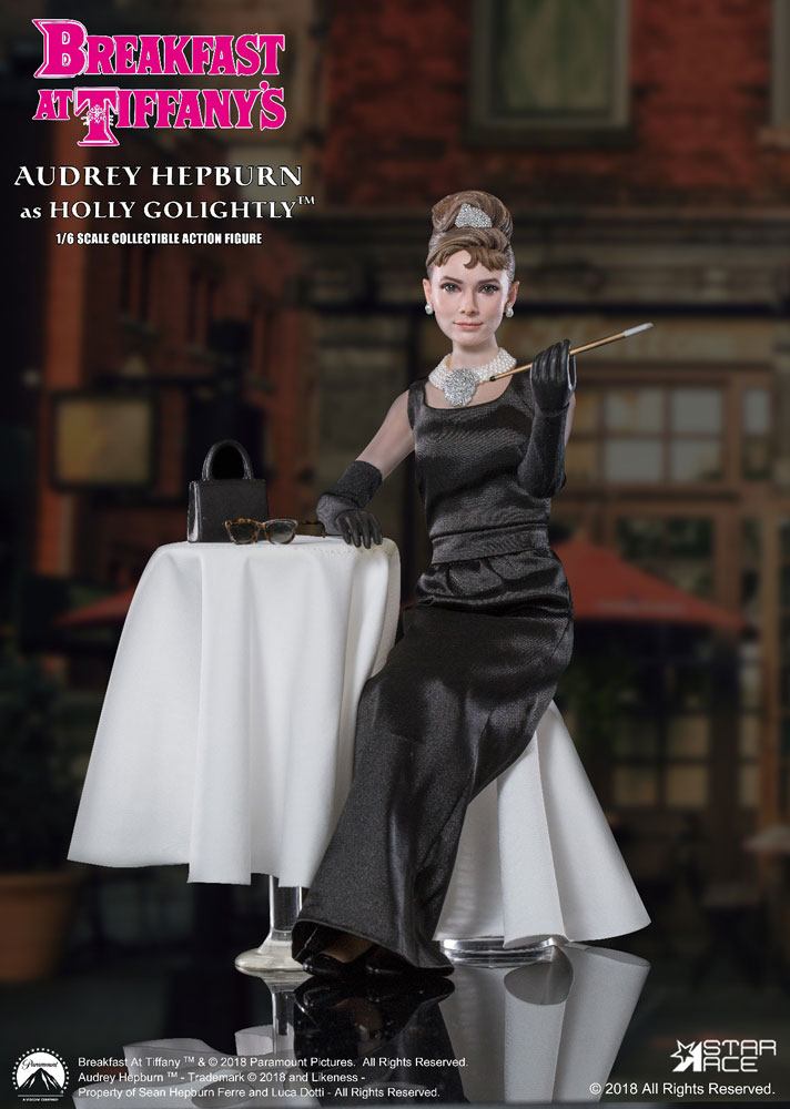 Holly Golightly (Audrey Hepburn) 2.0 Deluxe Ver. Breakfast at Tiffany's MFL 1/6 Action Figure by Star Ace Toys