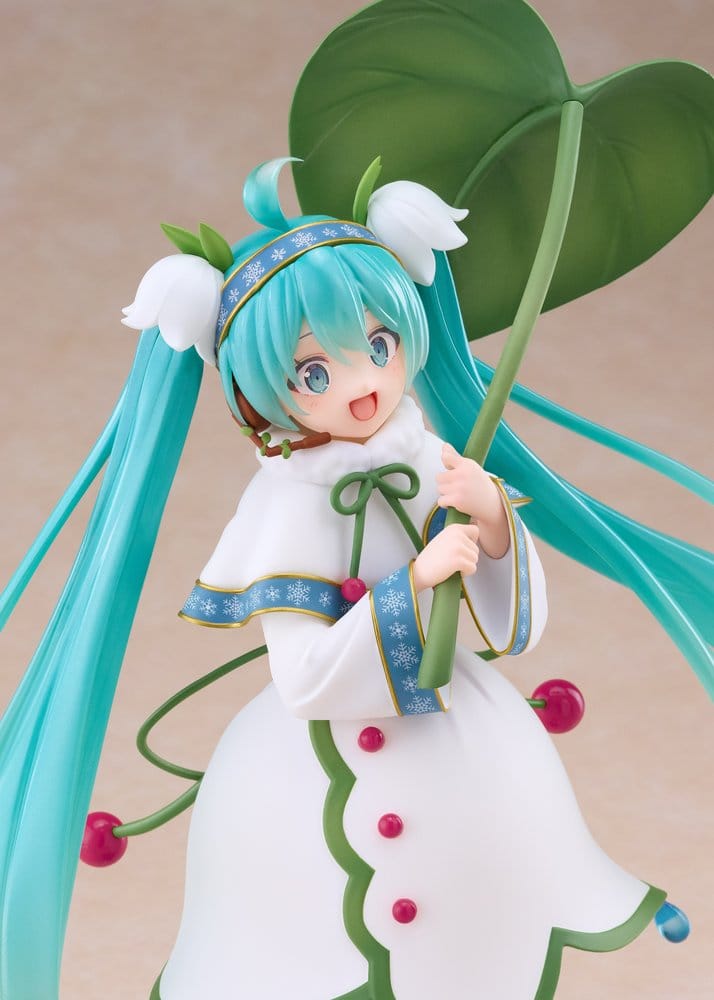 Hatsune Miku AMP+ PVC Figure Snow Miku All Stars 2015 Ver. 22 cm [4]