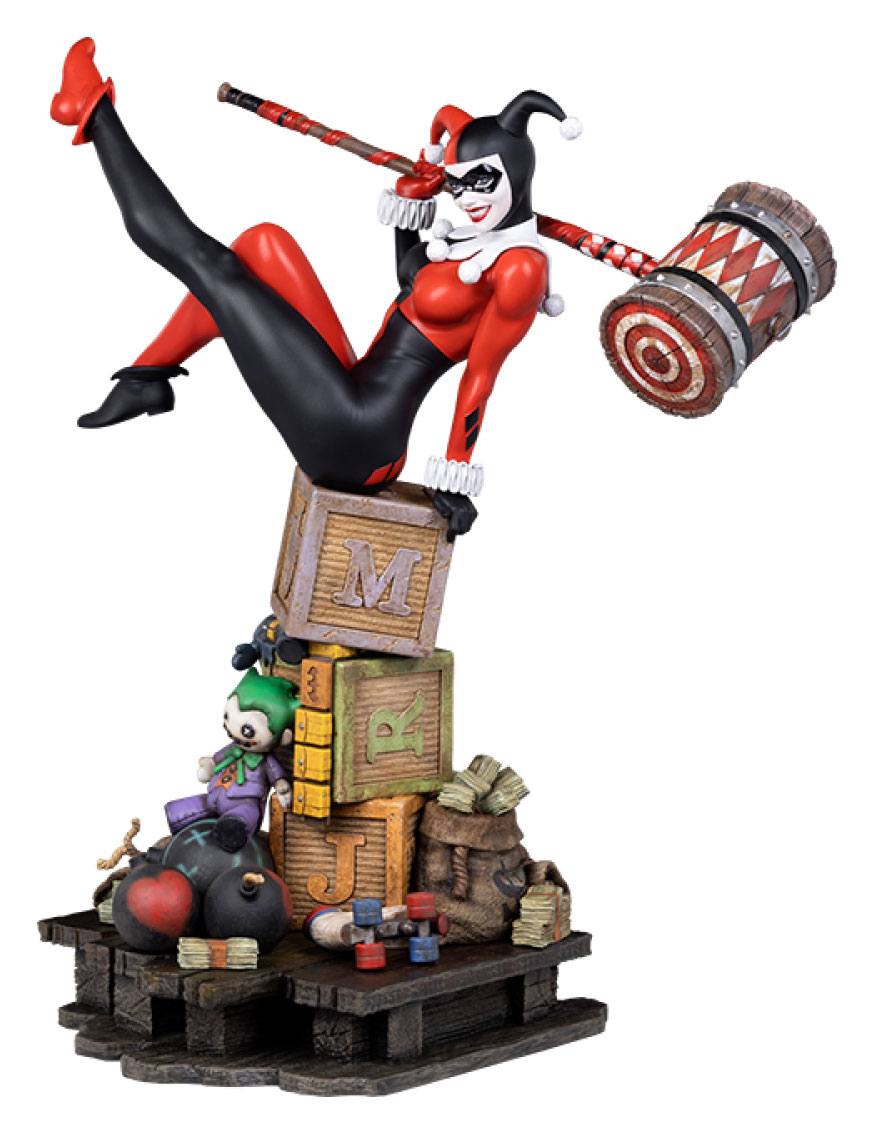 DC Comics Maquette 1/6 Harley Quinn 41 cm