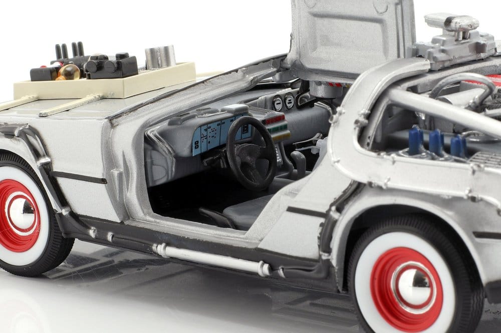 Back to the Future III Diecast Model 1/24 '81 DeLorean LK Coupe 18 cm [2]