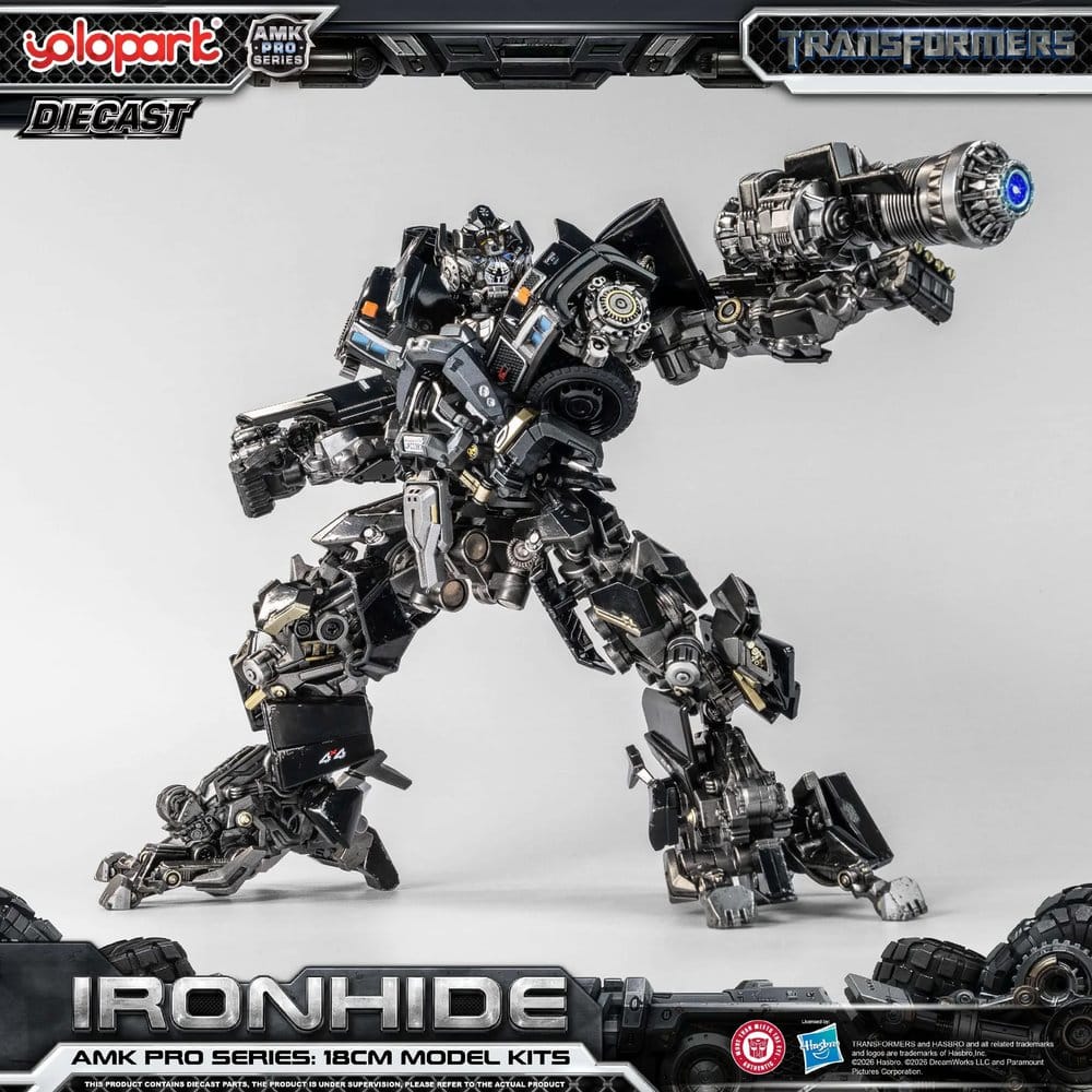 Jucarii - Transformers (2007) AMK PRO Series Plastic Model Kit Ironhide 18 cm